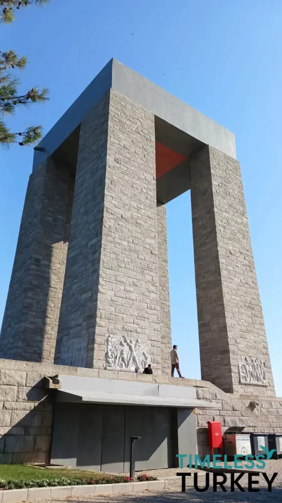 Çanakkale Şehitler Abidesi